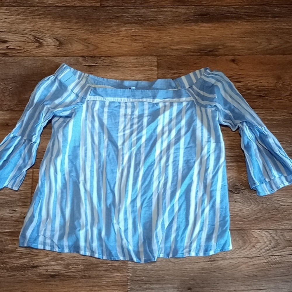 Crown & Ivy Off Shoulders Blouse Top Blue & White Striped Size S